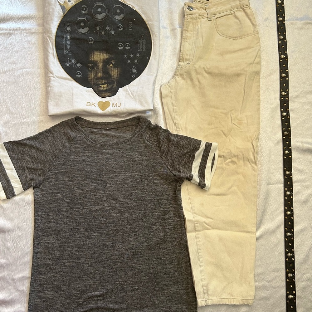 ‼️4 items men cloth vintage box 📦 TRUSSARDI ripped men jean # 32 . Outfit small